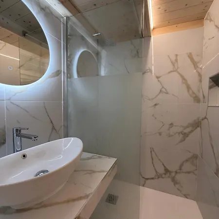 Comecasa Incantevole Loft Near Bocconi Apartmán